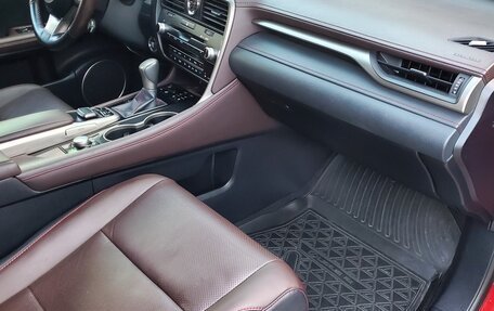 Lexus RX IV рестайлинг, 2018 год, 3 500 000 рублей, 12 фотография