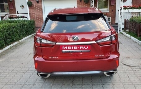 Lexus RX IV рестайлинг, 2018 год, 3 500 000 рублей, 5 фотография