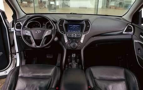 Hyundai Santa Fe III рестайлинг, 2014 год, 1 695 000 рублей, 16 фотография