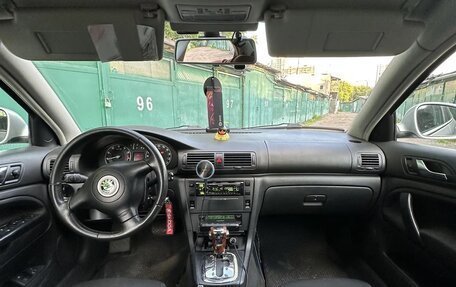 Skoda Superb III рестайлинг, 2007 год, 550 000 рублей, 16 фотография