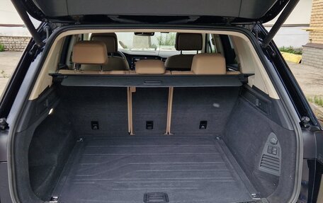 Volkswagen Touareg III, 2019 год, 5 990 000 рублей, 9 фотография