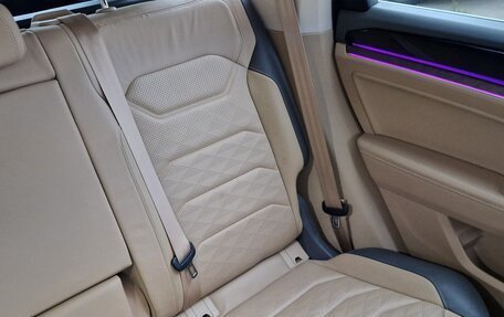 Volkswagen Touareg III, 2019 год, 5 990 000 рублей, 13 фотография