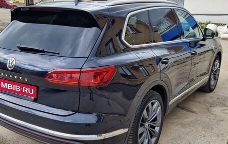 Volkswagen Touareg III, 2019 год, 5 990 000 рублей, 6 фотография