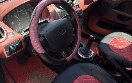 Ford Fiesta, 2006 год, 550 000 рублей, 11 фотография