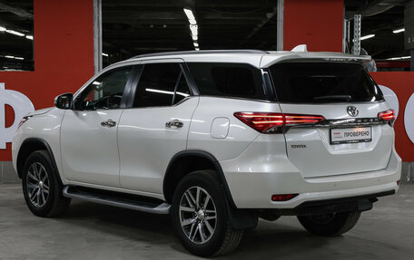 Toyota Fortuner II, 2018 год, 3 987 000 рублей, 8 фотография