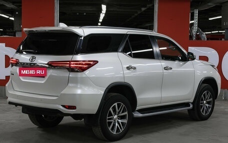 Toyota Fortuner II, 2018 год, 3 987 000 рублей, 6 фотография