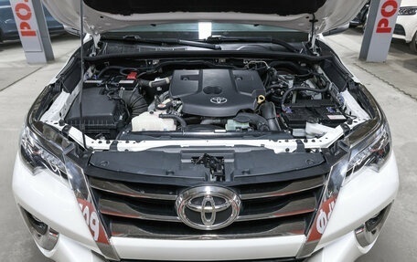 Toyota Fortuner II, 2018 год, 3 987 000 рублей, 10 фотография