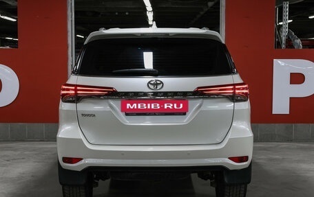 Toyota Fortuner II, 2018 год, 3 987 000 рублей, 7 фотография