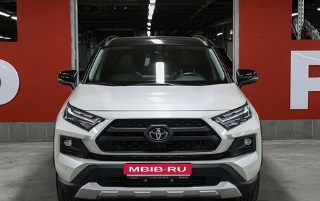 Toyota RAV4, 2024 год, 3 849 000 рублей, 3 фотография