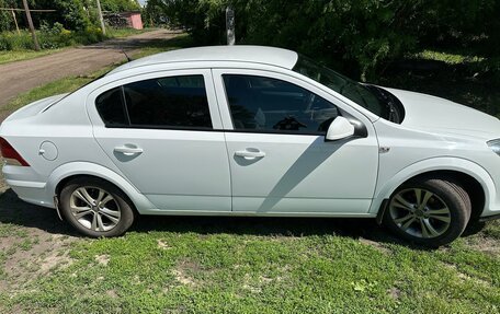 Opel Astra H, 2011 год, 650 000 рублей, 3 фотография