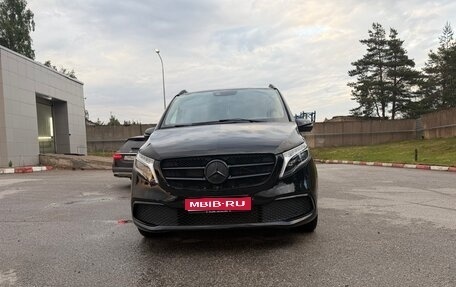 Mercedes-Benz V-Класс, 2020 год, 3 860 000 рублей, 1 фотография