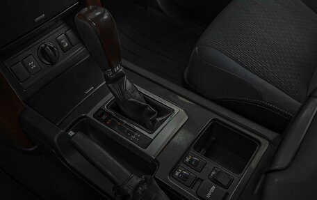 Toyota Land Cruiser Prado 150 рестайлинг 2, 2014 год, 2 620 000 рублей, 12 фотография