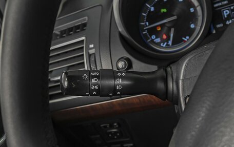 Toyota Land Cruiser Prado 150 рестайлинг 2, 2014 год, 2 620 000 рублей, 18 фотография