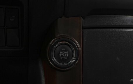 Toyota Land Cruiser Prado 150 рестайлинг 2, 2014 год, 2 620 000 рублей, 16 фотография