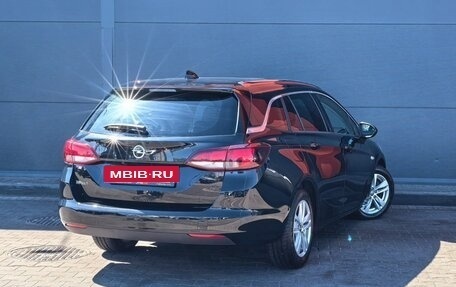 Opel Astra K, 2017 год, 1 429 000 рублей, 4 фотография