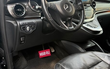 Mercedes-Benz V-Класс, 2020 год, 3 860 000 рублей, 4 фотография
