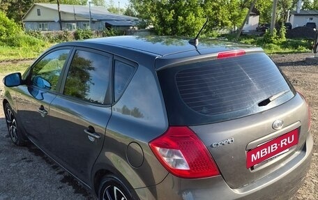 KIA cee'd I рестайлинг, 2012 год, 850 000 рублей, 13 фотография