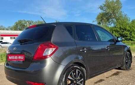 KIA cee'd I рестайлинг, 2012 год, 850 000 рублей, 15 фотография