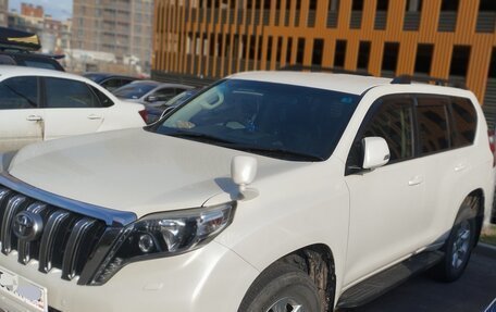 Toyota Land Cruiser Prado 150 рестайлинг 2, 2013 год, 3 500 000 рублей, 3 фотография