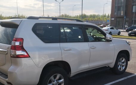 Toyota Land Cruiser Prado 150 рестайлинг 2, 2013 год, 3 500 000 рублей, 2 фотография