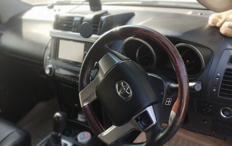 Toyota Land Cruiser Prado 150 рестайлинг 2, 2013 год, 3 500 000 рублей, 4 фотография