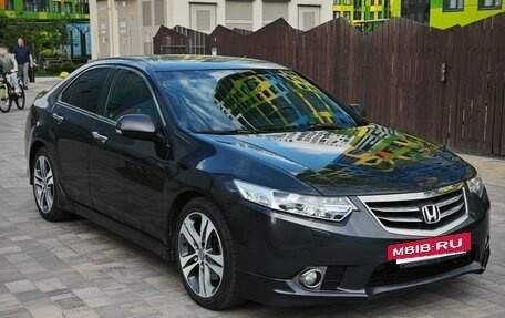 Honda Accord VIII рестайлинг, 2011 год, 1 390 000 рублей, 3 фотография