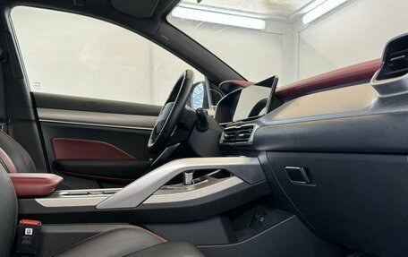 Geely Coolray I, 2023 год, 1 690 000 рублей, 13 фотография