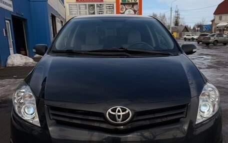 Toyota Auris II, 2012 год, 1 100 000 рублей, 1 фотография
