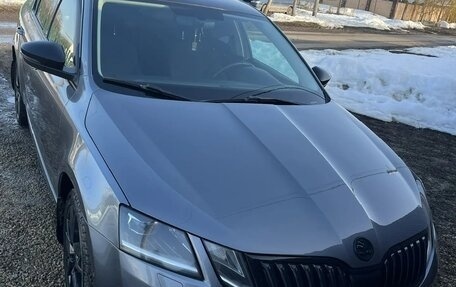 Skoda Octavia, 2017 год, 1 800 000 рублей, 2 фотография