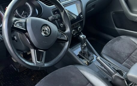 Skoda Octavia, 2017 год, 1 800 000 рублей, 4 фотография
