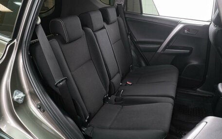 Toyota RAV4, 2017 год, 2 299 000 рублей, 7 фотография