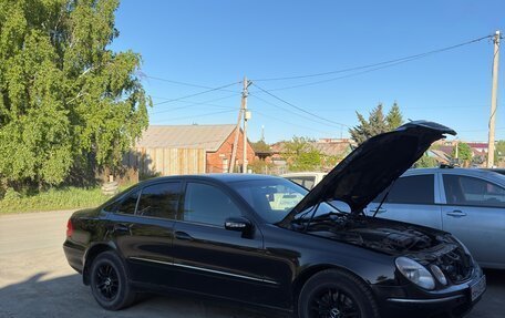Mercedes-Benz E-Класс, 2004 год, 679 000 рублей, 4 фотография