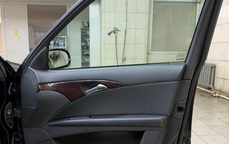 Mercedes-Benz E-Класс, 2004 год, 679 000 рублей, 11 фотография