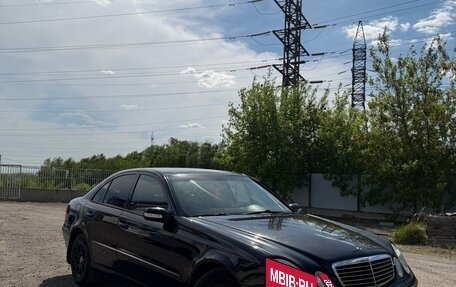 Mercedes-Benz E-Класс, 2004 год, 679 000 рублей, 17 фотография
