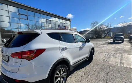 Hyundai Santa Fe III рестайлинг, 2013 год, 1 850 000 рублей, 2 фотография