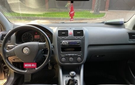 Volkswagen Golf V, 2007 год, 600 000 рублей, 10 фотография