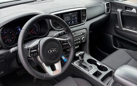 KIA Sportage IV рестайлинг, 2018 год, 2 150 000 рублей, 14 фотография