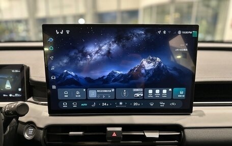 Toyota RAV4, 2026 год, 4 120 000 рублей, 17 фотография