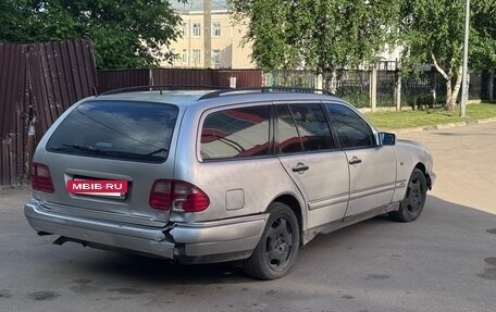 Mercedes-Benz E-Класс, 1999 год, 210 000 рублей, 2 фотография