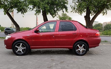 Fiat Albea I рестайлинг, 2009 год, 345 000 рублей, 2 фотография