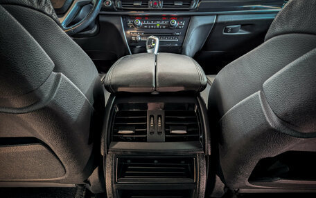 BMW X5, 2015 год, 3 139 500 рублей, 13 фотография