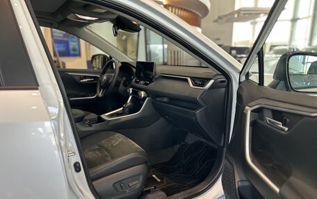 Toyota RAV4, 2025 год, 4 090 000 рублей, 9 фотография