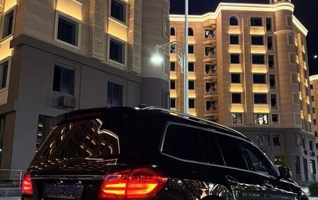 Mercedes-Benz GL-Класс, 2013 год, 2 400 000 рублей, 5 фотография