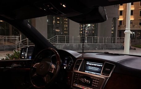 Mercedes-Benz GL-Класс, 2013 год, 2 400 000 рублей, 10 фотография