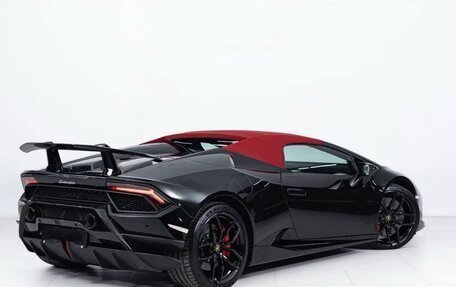 Lamborghini Huracán, 2019 год, 22 500 000 рублей, 11 фотография