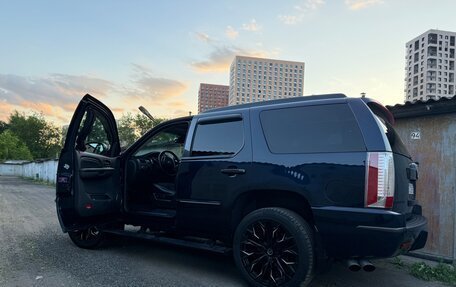 Cadillac Escalade III, 2008 год, 2 750 000 рублей, 15 фотография