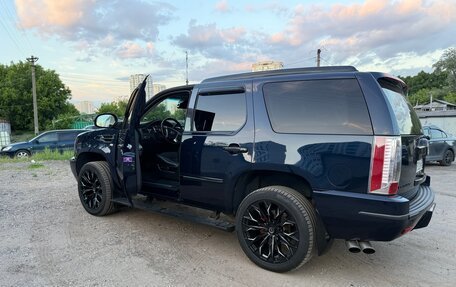 Cadillac Escalade III, 2008 год, 2 750 000 рублей, 6 фотография