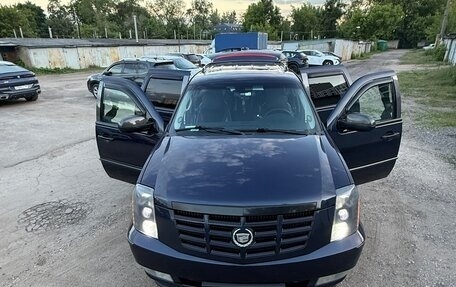 Cadillac Escalade III, 2008 год, 2 750 000 рублей, 10 фотография