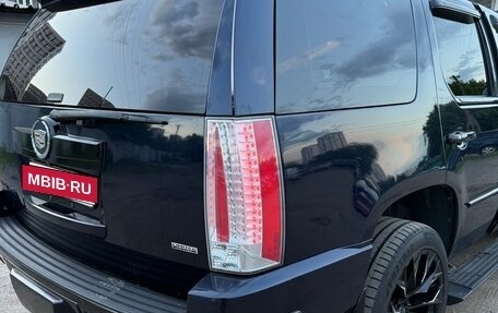 Cadillac Escalade III, 2008 год, 2 750 000 рублей, 34 фотография