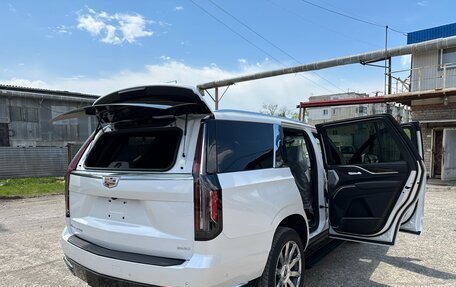 Cadillac Escalade V, 2024 год, 18 499 000 рублей, 25 фотография